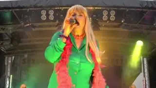 Lesbisch-Schwules-Stadtfest - Hauptb&uuml;hne - Die Kusinen (08)