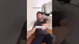 O que acontece quando sai um PEIDO MOLHADO??? #humor #oqueacontece #comedia #peido #corpohumano
