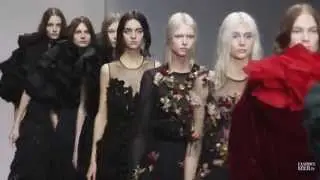 John Rocha A W14 | LONDON FASHION WEEK  | FASHIONIZER tv HD