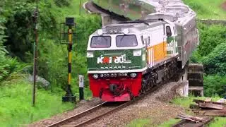 12 MENIT AKSI MELIUK CAKEP KA ARGO DWIPANGGA. 