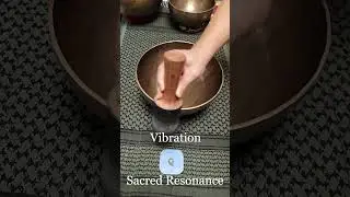 Full Moon Singing Bowl: Soothing Sound for Relaxation