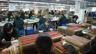 China&rsquo;s Manufacturing Sector Continues to Decline, but Economy Is Performing &lsquo;Relatively Well&rsquo;