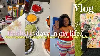 WEEKLY VLOG | Realistic Days In My Life! + First Vlog of the Year + New Camera + Room Update & MORE