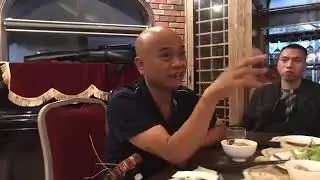 ▶️ T&ugrave;ng Ch&ugrave;a h&aacute;t tặng Đại Gia H&agrave; Nội c&aacute;c b&agrave;i nhạc chế huyền thoại của T&ugrave;ng Ch&ugrave;a | Nhạc Chế T&ugrave;ng Ch&ugrave;a