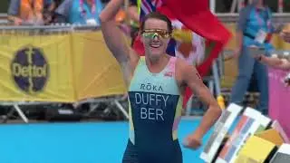 CWG: Flora Duffy (BER) Winning Run | Triathlon Women | SportsMax TV