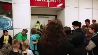 KIDS RIOT for DanTDM at INSOMNIA 57 outside VIP room LOL Birmingham NEC