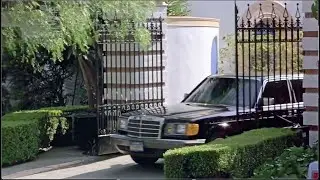 1984 Mercedes 500SEL in Beverly Hills Cop 1