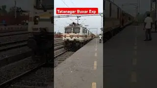 Tatanagar Buxar Express Arrival Mokam Junction