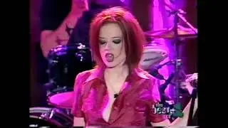GARBAGE // 1996-02-28 Grammy Awards - Stupid Girl (rare footage)