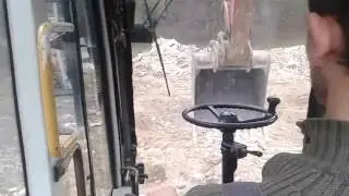 Koparka excavator O&k mh6,5 zaladunek