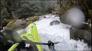 Little White Salmon Kayaking - First Lap of 24' Season - 2.3' - 12/1/2024