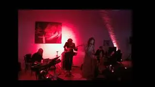 Dry Cleaner from Des Moines - Jay Ware Trio, featuring Gracelyn Hedrick (vocals)