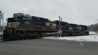 Norfolk Southern Dash 9-40CW  and and SD70ACe in Geneva, Ny 2/13/22