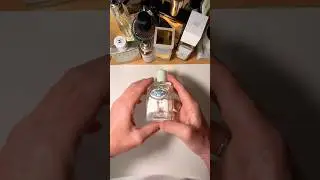 Prada INFUSION D'IRIS: El perfume que huele a LUJO SILENCIOSO (La fragancia secreta de Prada)