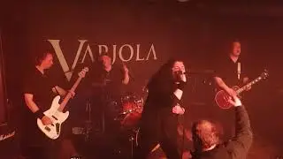Varjola - Pohjalla (live)
