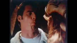 Farscape Scene: Never Swallow the Dentic