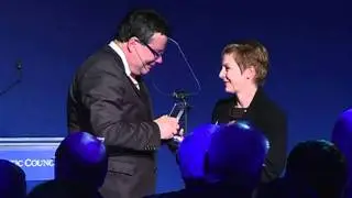 Decernare premiu