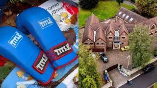 Flowers and tributes left outside Ricky Hatton's home in Manchester | SWNS