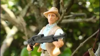 Jurassic Park Toy Recreation - Clever Girl & Robert Muldoon's Death