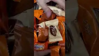 Quanta Chocolate Satisfying Sounds ASMR #shorts #asmr #viral #satisfying #asmrsounds #chocolate #yum