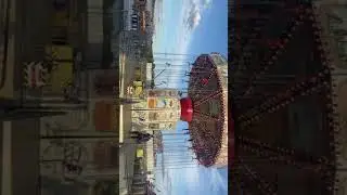 Wave swinger off ride  merry hill funfair 2021