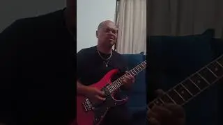 Kiko loureiro Rotina de Treino Palhetada Alternada e Riffs #kikoloureiro #ibanez #paulgilbert!!!