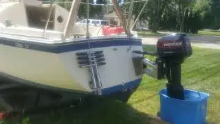 22' O'Day exterior walk around