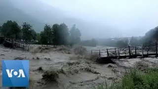 Heavy Rains Cause Floods in Northern India | VOA News