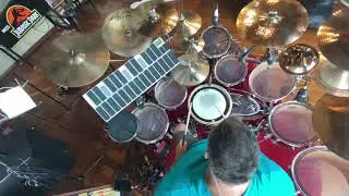 Malletkat and loop pedal fun !!!