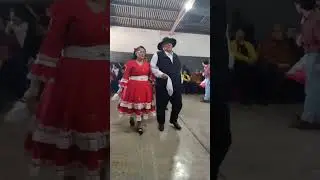 Bailando cueca , Santa Lucía 10-09-2025