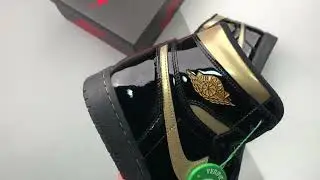 Nike Air Jordan 1 Retro High OG Black Metallic Gold &ndash; 555088 032