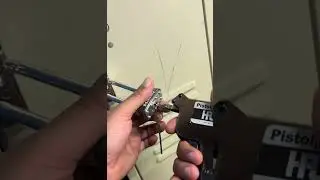 Infinite Money Glitch #locksmithing101
