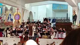 Les anges dans nos campagnes (Gloria in excelsis) - tradicional French Carol. 