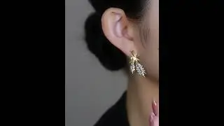 🤩Gold leaf earrings✨#fashion #fashiontrends #fashionstyle #fashiondesigner #earrings #jewellery