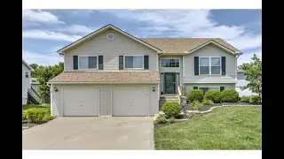 8724 N Arcola Ct, Kansas City, MO 64153