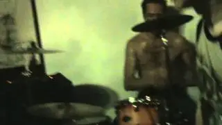 Ashton K- Прощаясь