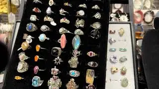Sterling Gemstone Jewelry live in Salem Mass.