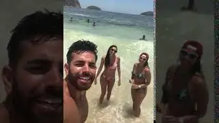 Beach Selfie Slam || ViralHog