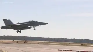Navy cuts ribbon on new aircraft maintenance center