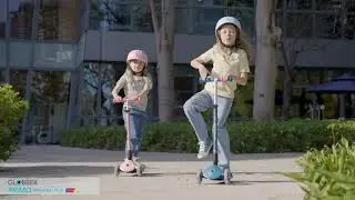 Globber PRIMO FOLDABLE PLUS LIGHTS&mdash;3-wheel foldable light-up scooter