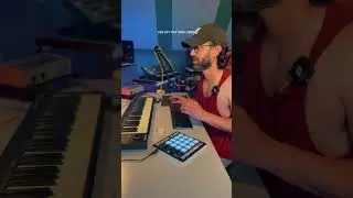 Flipping a random charity shop vinyl UK #musicproducer #shorts