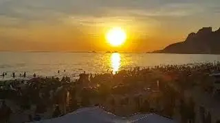 Destaque de P&ocirc;r do sol no Arpoador Ipanema Brasil: 2:19 - 7:19