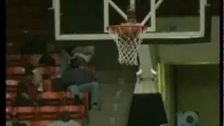 Michael Green scores 30