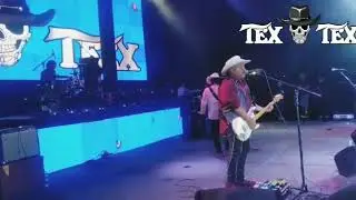 Cristina versi&oacute;n Lalito Tex jr (Tex Tex)