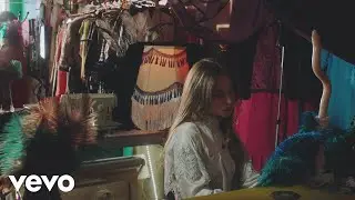 Zinadelphia - The Seamstress (Official Video)