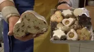Geb&auml;ck verpacken auf einer Subito in der Handwerkst&auml;ckerei Huber