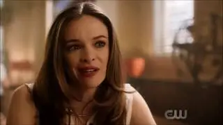 The Flash 5x02 Cisco Vibes Caitlin Father's Death Certificate