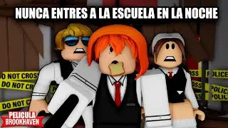 LA ESCUELA MALDITA de BROOKHAVEN 😨⚠️ CORRE Y ESCONDETE 🔥 ROBLOX PELICULA