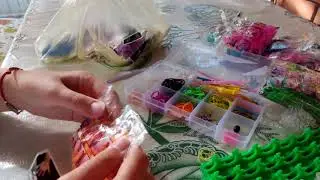 Самый большой набор резинок!!! Разные цвета просто супер!/Rainbow Loomm\