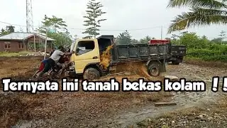 evakuasi Truck Material amblas di Papua